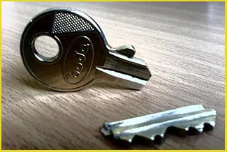 Pittsburgh 24 Hr Locksmith Pittsburgh, PA 412-226-6523 - 14-66-broken-key